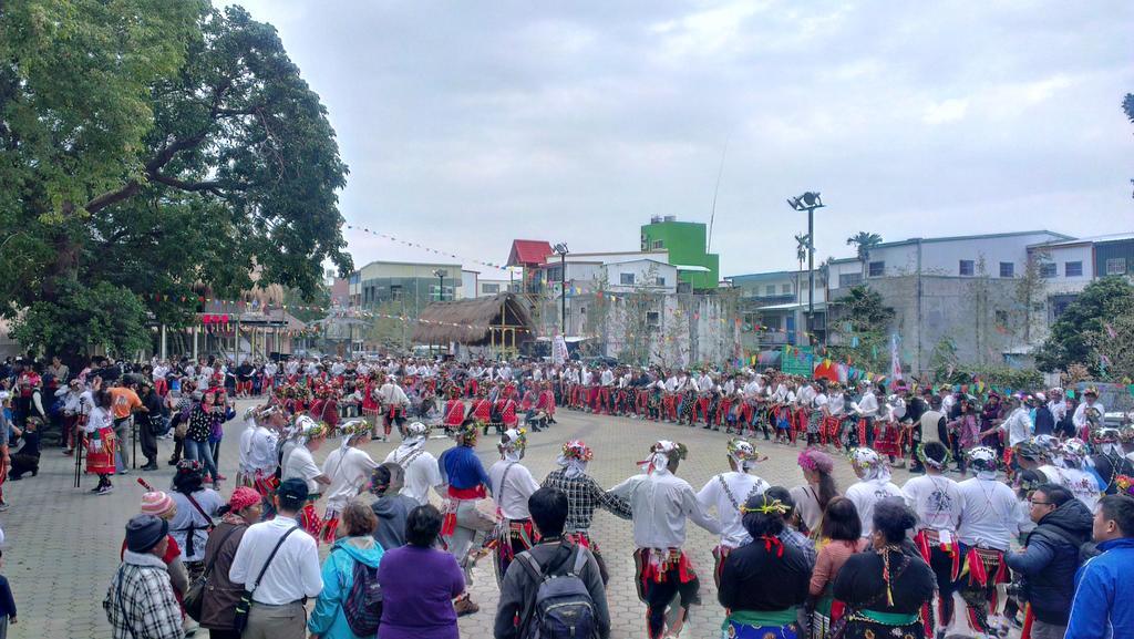 台東卑南公園民宿 T'ai-tung Buitenkant foto